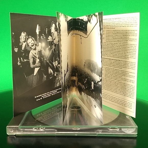 Scorpions: World Wide Live CD - Picture 8 of 11